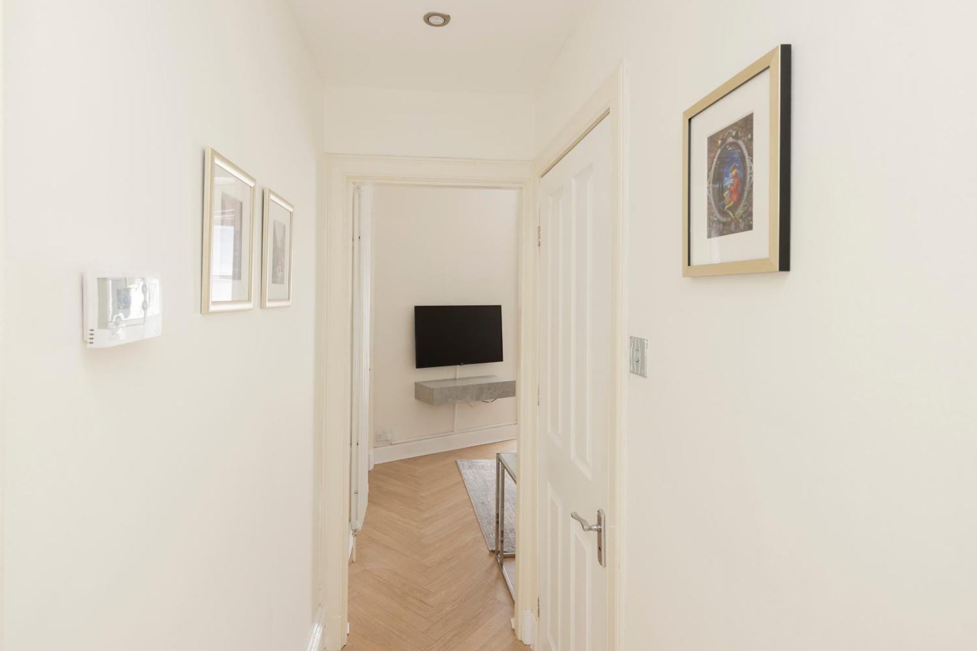 Joivy Modern Flat In City Centre - For Up To 3 Guests Edimburgo Exterior foto