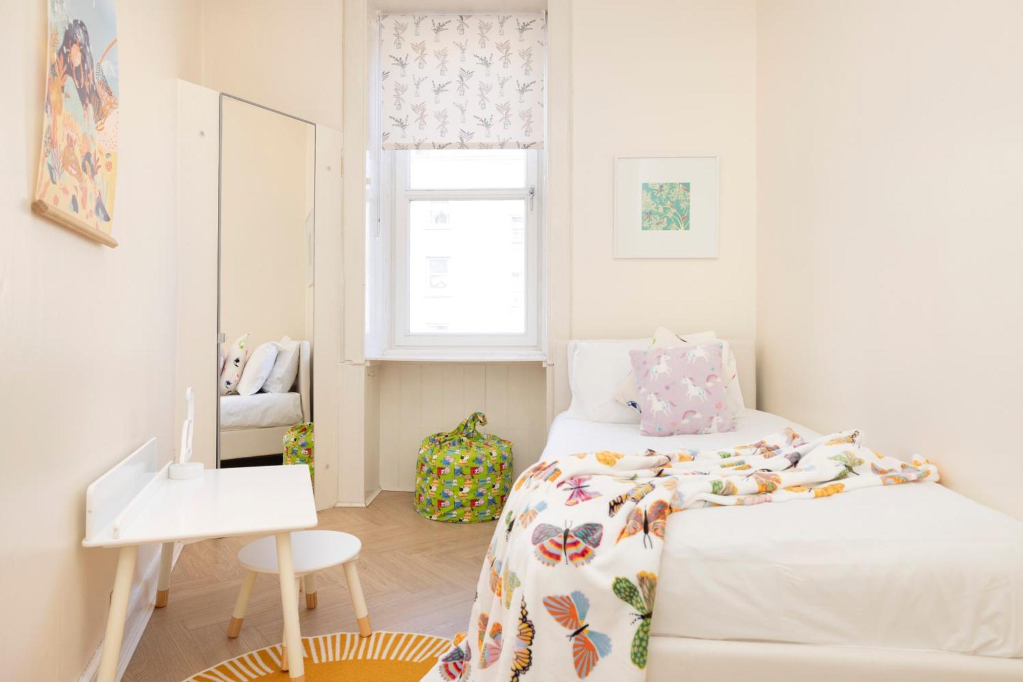 Joivy Modern Flat In City Centre - For Up To 3 Guests Edimburgo Exterior foto